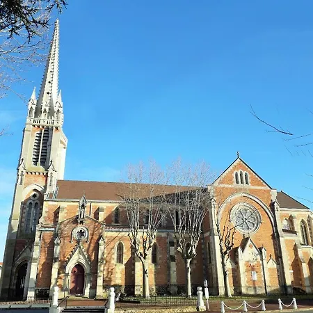 St Arnaud Calme Parking Proche Arcachon